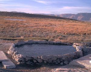 [hot spring]